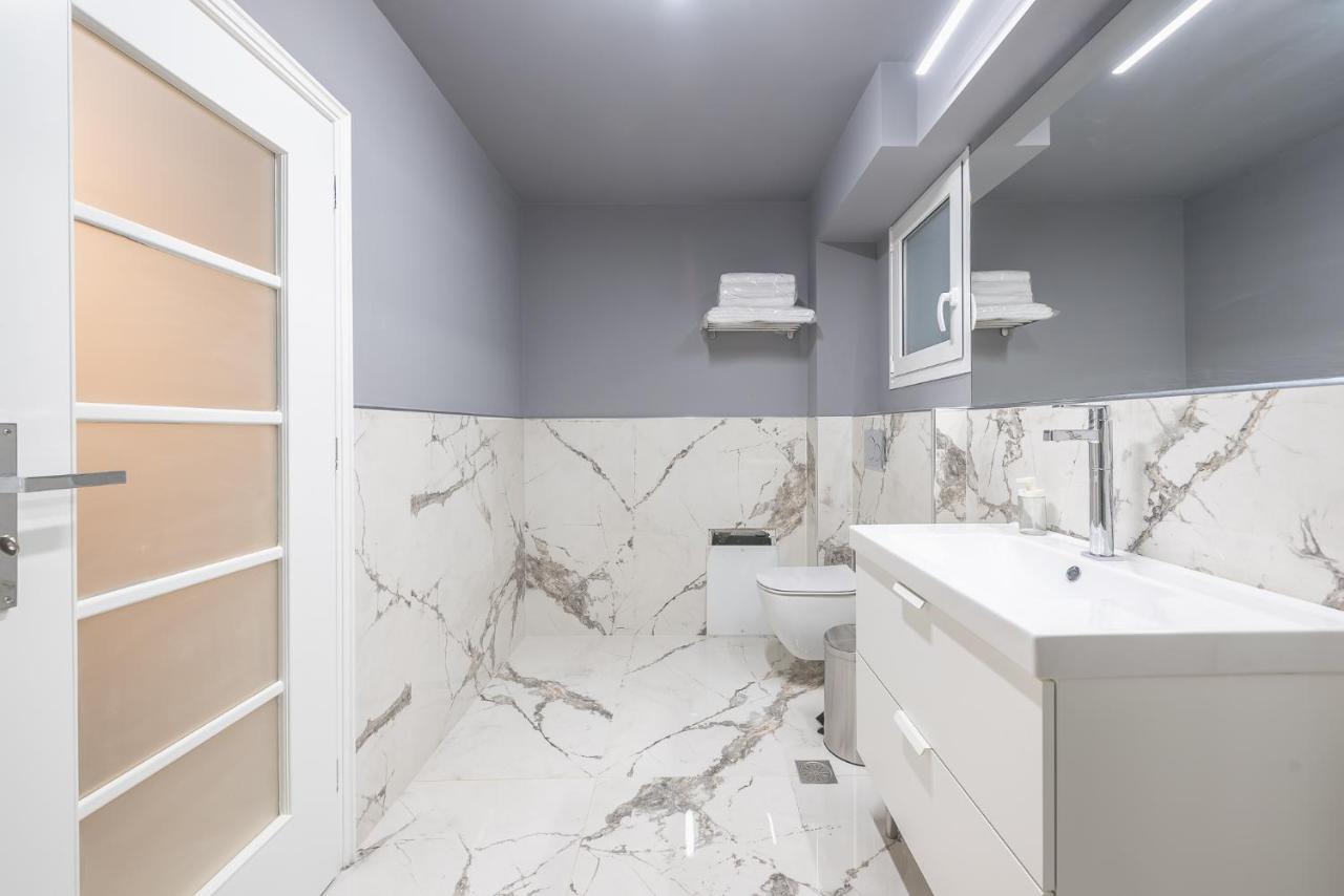 Luxurious Apartment In Kolonaki, Peridot -Homes Athen Eksteriør billede