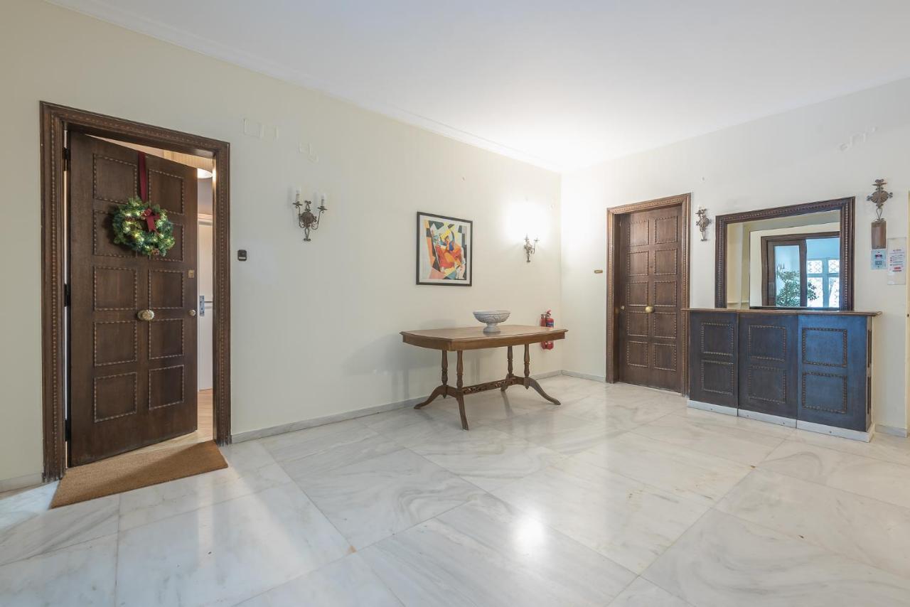 Luxurious Apartment In Kolonaki, Peridot -Homes Athen Eksteriør billede